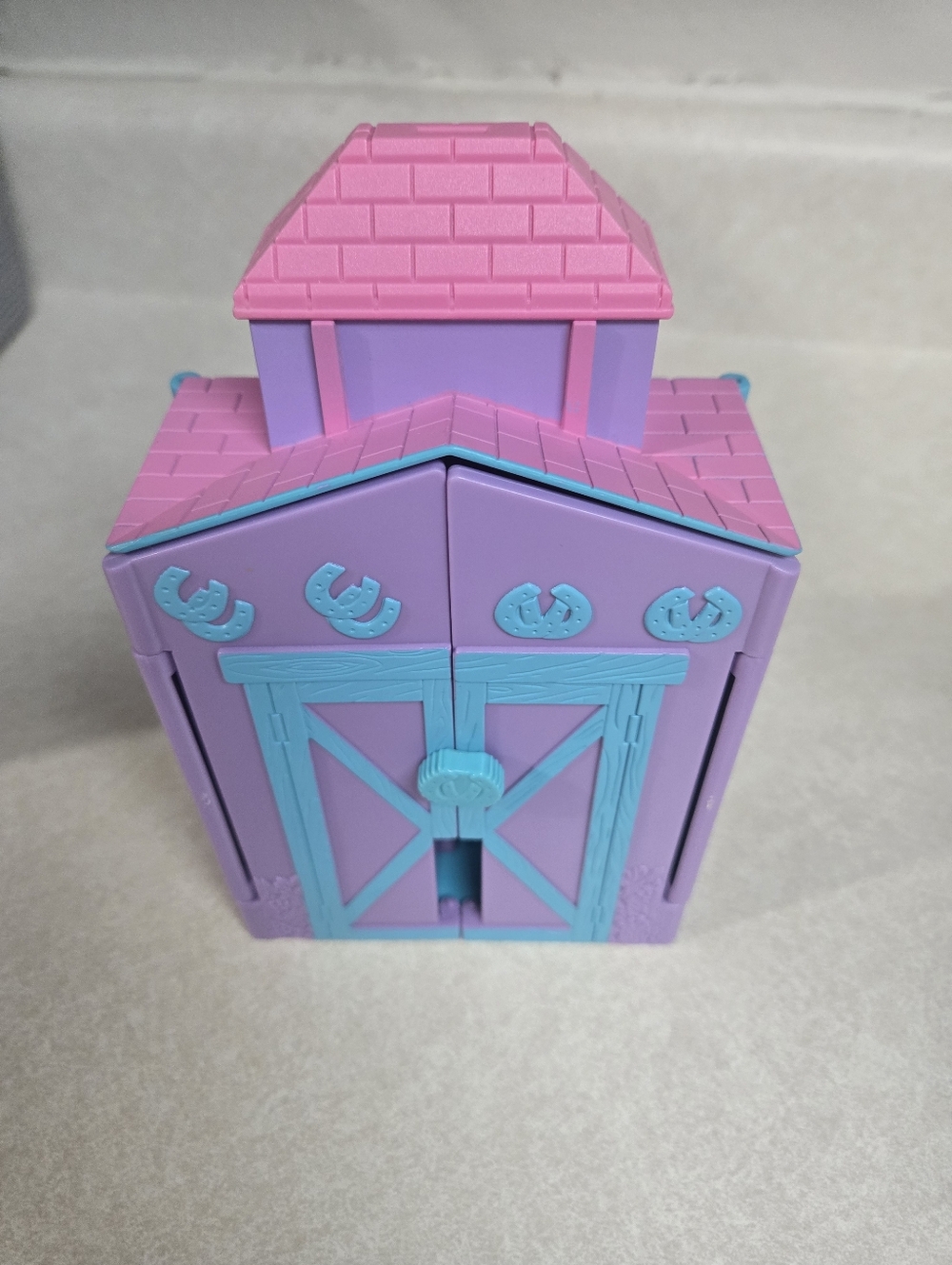 Horse Stable Ranch Toy Bundle - Picture 15 of 16